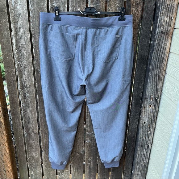 Figs Wm’s Zamora 2.0 Jogger Scrub Pants NWT In Graphite Sz XL - Picture 13 of 16